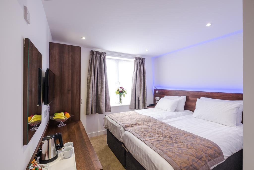 Signature Hotel London Ilford Exterior photo